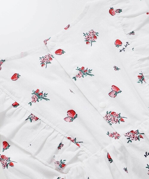 SLAP SLIP（スラップスリップ）の「【お揃い】デニムチェックイチゴ×お花プリントスモッキングワンピース(80~130cm)（ワンピース・キッズ・ブルー系その他/ホワイト系その他・100cm/120cm/130cm/80ｃｍ/90cm/110cm）」の14枚目の写真