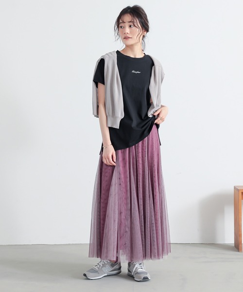 n'OrLABEL(ノアールレーベル)の「【吸湿冷感】フレンチスリーブ刺繍カットソー(Tシャツ/カットソー・レディース・ブラック/オフホワイト/ブルー・1/2)」の4枚目の写真