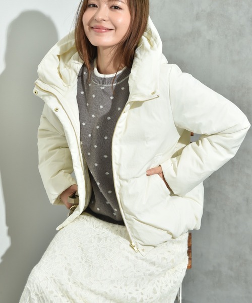 INTERPLANET(インタープラネット)の「ナイロンマイクロタフタダウンショートコート(ダウンジャケット/コート・レディース・グレイッシュベージュ/ブラック/オフホワイト・FREE)」の16枚目の写真