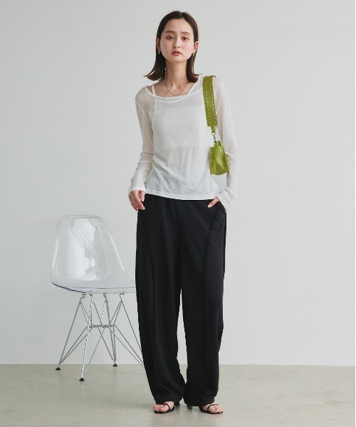 ad thie(アドティエ)の「レイヤードデザイン シアーカットソー(Tシャツ/カットソー・レディース・杢グレー/オフホワイト/ブラック・FREE)」の6枚目の写真