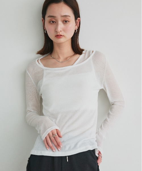 ad thie(アドティエ)の「レイヤードデザイン シアーカットソー(Tシャツ/カットソー・レディース・杢グレー/オフホワイト/ブラック・FREE)」の9枚目の写真