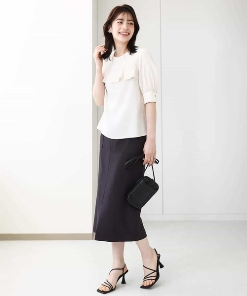 OFUON le MK（オフオンルエムケー）の「リネンライクタイトスカート/洗える（スカート・レディース・ライトベージュ/ブラウン・36/38/40）」の8枚目の写真