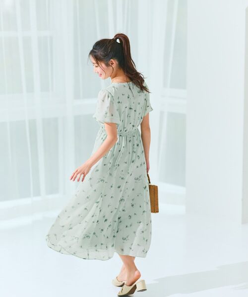 COHINA(コヒナ)の「シャドーフラワーマチフレアワンピース 【低身長・小柄女性】(ワンピース・レディース・ブラック/ピンク/グリーン・REGULAR/SHORT)」の7枚目の写真