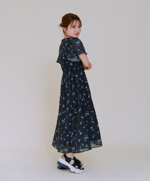 【新品未使用】MONNALISA♡ワンピース♡140cm〜150cm mil ワンピース 「150cm前後の小柄さんサイズ」Aライン ウエスト