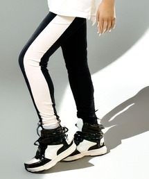 CHEER（チアー）の「サイドライン美脚ストレッチレギンス（レギンス/スパッツ）」