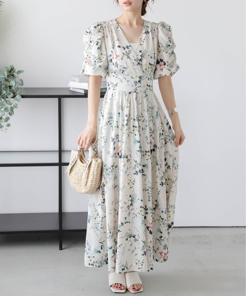 AMELY（エミリー）の「フラワープリント カシュクールワンピース（ワンピース・レディース・ブラック/オフホワイト・フリー）」の4枚目の写真