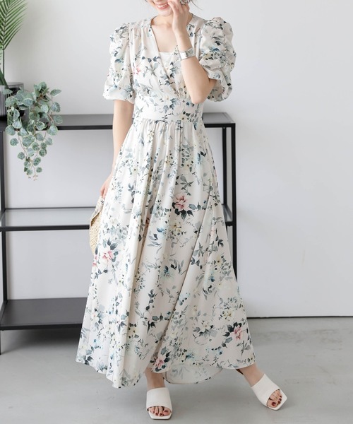 AMELY（エミリー）の「フラワープリント カシュクールワンピース（ワンピース・レディース・ブラック/オフホワイト・フリー）」の5枚目の写真