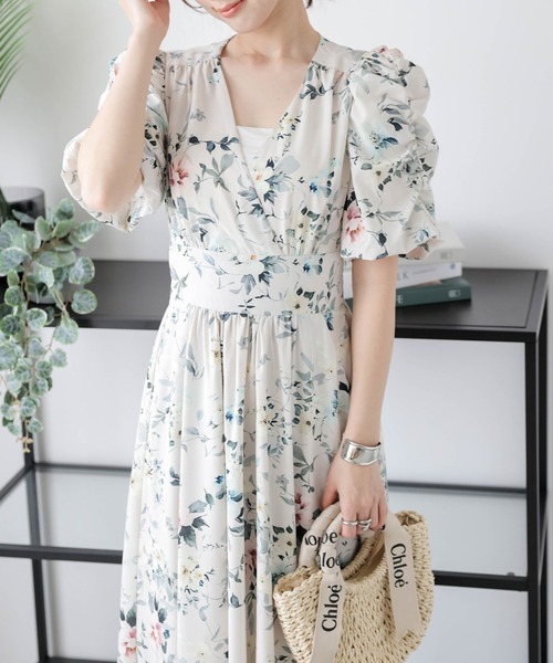 AMELY（エミリー）の「フラワープリント カシュクールワンピース（ワンピース・レディース・ブラック/オフホワイト・フリー）」の10枚目の写真