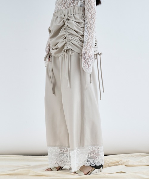 Ezick（エジック）の「drawstring skirt set  レースドッキングパンツ（スラックス・レディース・ブラック/アイボリー・FREE）」の3枚目の写真