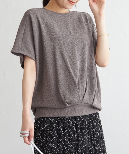 ikka(イッカ)の「【プチプラ1990円(税抜)】ジャガードドルマン裾タックプルオーバー(Tシャツ/カットソー・レディース・ライトベージュ/オレンジ/モカ/ブラック・S/M/L)」の3枚目の写真