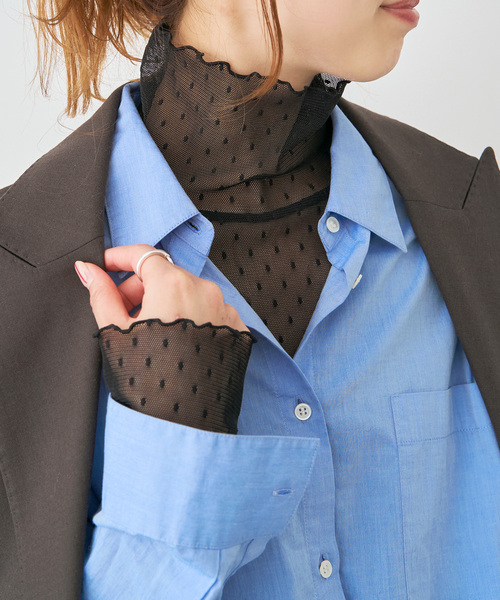 Spick & Span(スピックアンドスパン)の「《追加》ドットチュールハイネックプルオーバー(Tシャツ/カットソー・レディース・ホワイト系その他/ブラウン/ブラック・FREE)」の3枚目の写真