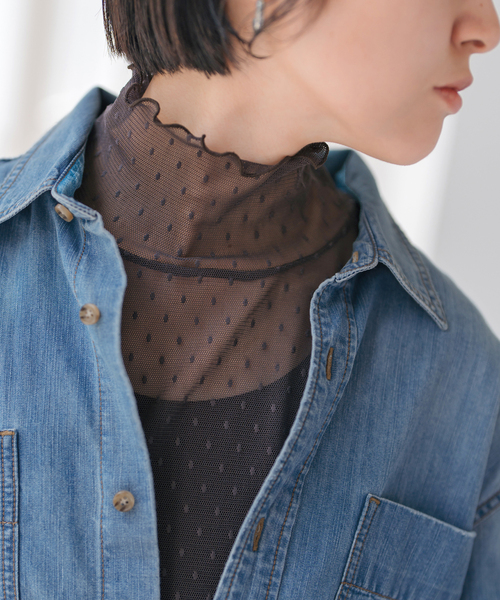 Spick & Span(スピックアンドスパン)の「《追加》ドットチュールハイネックプルオーバー(Tシャツ/カットソー・レディース・ホワイト系その他/ブラウン/ブラック・FREE)」の4枚目の写真