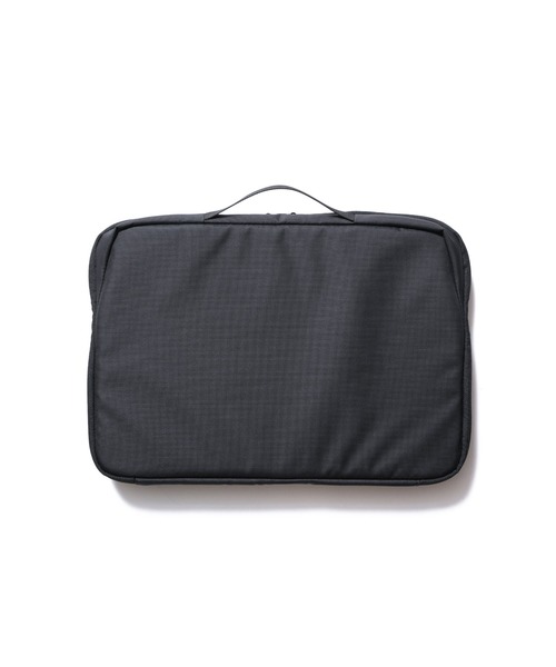 FCRBラップトップケースESSENTIAL LAPTOP CASE ESSENTIAL LAPTOP CASE（PC・タブレットケース）｜F.C.Real Bristol