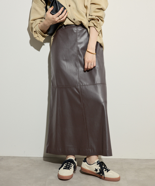 フェイクレザーフレアスカート（スカート）｜SLOBE IENA