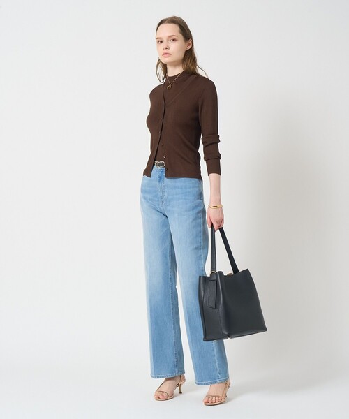 ANAYI（アナイ）の「アセテートポリエステルＶカーディガン（カーディガン/ボレロ・レディース・ピンクベージュ/ラベンダー/ブラウン/ブラック/オフホワイト・38/36）」の18枚目の写真