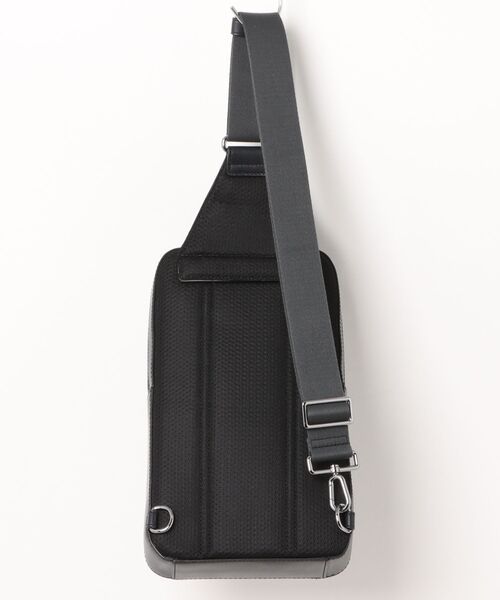 MICHAEL KORS（マイケルコース）の「COOPER コミューター スリング