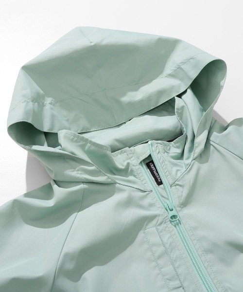 KRIFF MAYER Kid's Collection（クリフメイヤーキッズコレクション）の「【フードがしまえる・撥水・防汚】マイニチシャカジャケ（ナイロンジャケット・キッズ・ネイビー/ベージュ/チャコール/サックスブルー・120/130/140/160/170/150）」の18枚目の写真