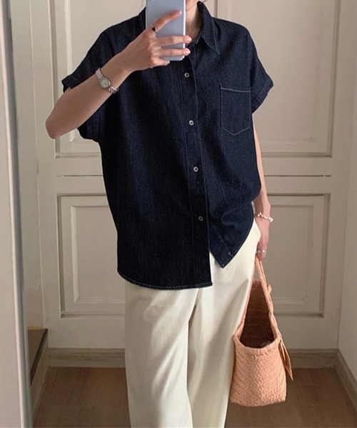 LAFFMO(ラフモ)の「フレンチスリーブデニムシャツ(シャツ/ブラウス・レディース・ブルー/ネイビー・M/L)」の19枚目の写真