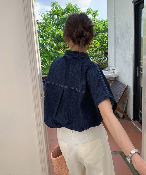LAFFMO(ラフモ)の「フレンチスリーブデニムシャツ(シャツ/ブラウス・レディース・ブルー/ネイビー・M/L)」の21枚目の写真
