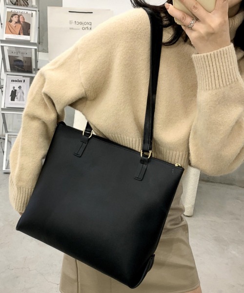 VIBGYOR(ヴィブジョー)の「urbanfemine./ A4収納 大容量PUレザートートバッグ U7230(トートバッグ・レディース・ブラック/ブラウン/ダークブラウン/ベージュ・FREE)」の15枚目の写真
