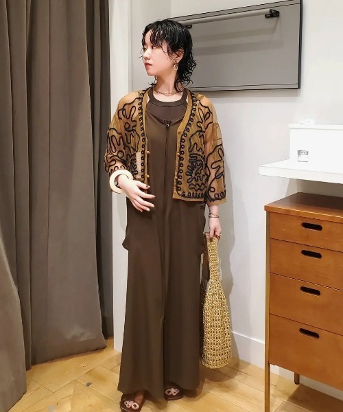 ROSE BUD(ローズバッド)の「EMBROIDARY SHIRT(シャツ/ブラウス・レディース・ホワイト/ブラウン・ONE SIZE)」の19枚目の写真