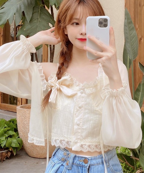 VIBGYOR(ヴィブジョー)の「シアーフリルレース リボンシャツ/冷房対策 日焼け対策(CZ)(シャツ/ブラウス・レディース・アイボリー/ホワイト・FREE)」の5枚目の写真