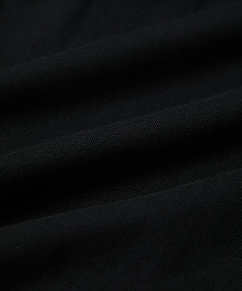ADAM ET ROPE'(アダムエロペ)の「【サステナブル】アシメフレアプルオーバー(Tシャツ/カットソー・レディース・ダークブラウン/ホワイト/ブラック・FREE)」の15枚目の写真