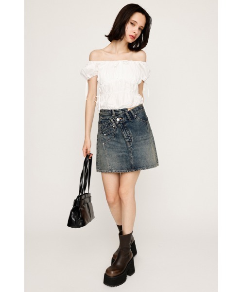 SLY（スライ）の「J/W SWITCHING S/SK ジャストウエスト スイッチング ショートスカート 秋服（デニムスカート・レディース・ブルー/ダークブルー・0/1）」の4枚目の写真