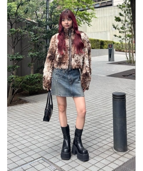 SLY（スライ）の「J/W SWITCHING S/SK ジャストウエスト スイッチング ショートスカート 秋服（デニムスカート・レディース・ブルー/ダークブルー・0/1）」の16枚目の写真