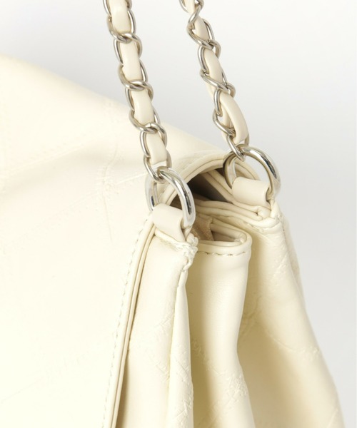 mic by Olu.(ミックバイオルドット)の「< ZOZOTOWN限定 >キルティングチェーンバッグ(ショルダーバッグ・レディース・キャメル/モカ/オフホワイト・FREE)」の20枚目の写真