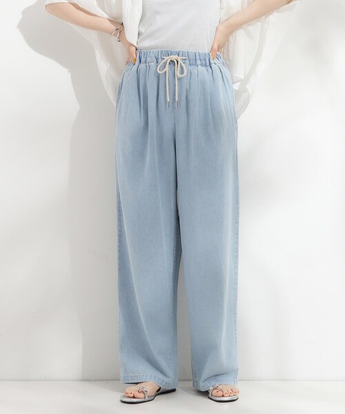SHOO・LA・RUE（シューラルー）の「暑い夏も軽やかに デニムイージーワイドパンツ（その他パンツ・レディース・グレー/ブルー・04/03/02/01）」の2枚目の写真