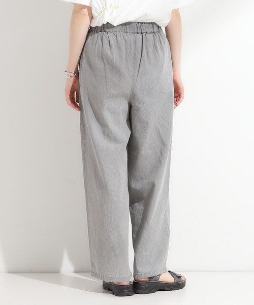 SHOO・LA・RUE（シューラルー）の「暑い夏も軽やかに デニムイージーワイドパンツ（その他パンツ・レディース・グレー/ブルー・04/03/02/01）」の8枚目の写真