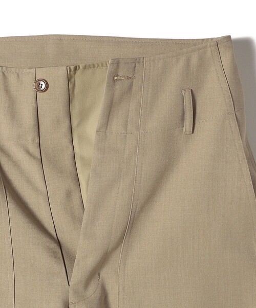GOLDEN MILLS INC.(ゴールデンミルズ)の「【SHIPS別注】GOLDEN MILLS: 〈手洗い可能〉2WAY ベイカー パンツ(その他パンツ・レディース・ボルドー/ベージュ・ONE SIZE)」の17枚目の写真