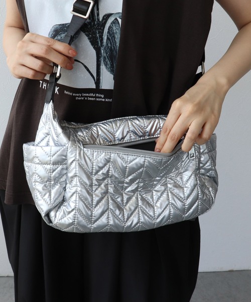 セール】牛革×キルトナイロンロゴショルダー（ショルダーバッグ