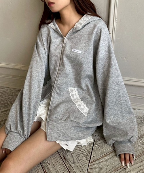 OLIVE des OLIVE（オリーブデオリーブ）の「レース付きZIPパーカー（パーカー・レディース・チャコールグレー/トップグレー/オフホワイト/ブラック/ブラウン・FREE）」の15枚目の写真