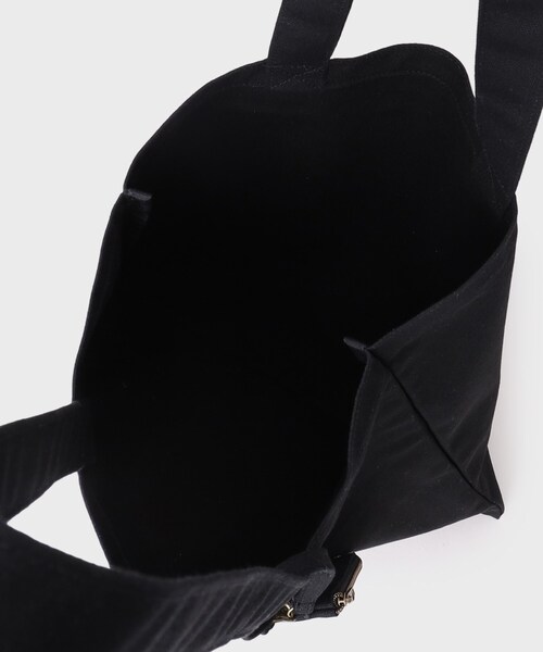 INDIVI（インディヴィ）の「ミニポーチチャーム付きキャンバストート（トートバッグ・レディース・ブラック系5/ブラック・00）」の10枚目の写真