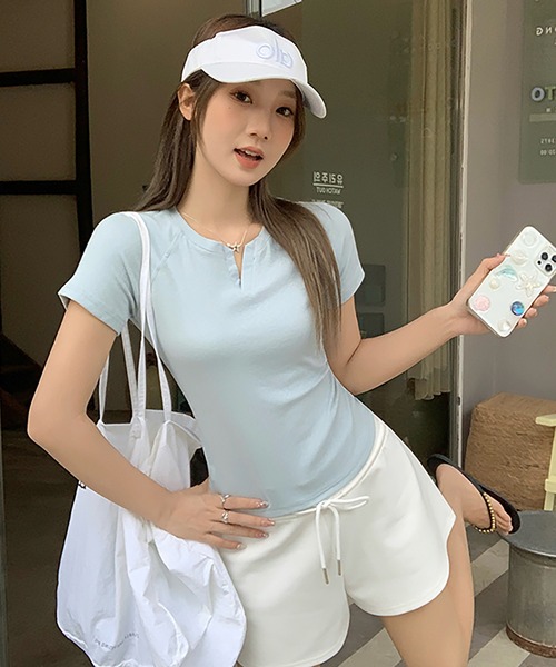 Doula Doula(ドゥーラドゥーラ)の「キーネックラグランTシャツ(Tシャツ/カットソー・レディース・ホワイト/ネイビー/ブルー/イエロー・M/S/L)」の20枚目の写真