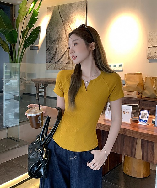 Doula Doula(ドゥーラドゥーラ)の「キーネックラグランTシャツ(Tシャツ/カットソー・レディース・ホワイト/ネイビー/ブルー/イエロー・M/S/L)」の9枚目の写真