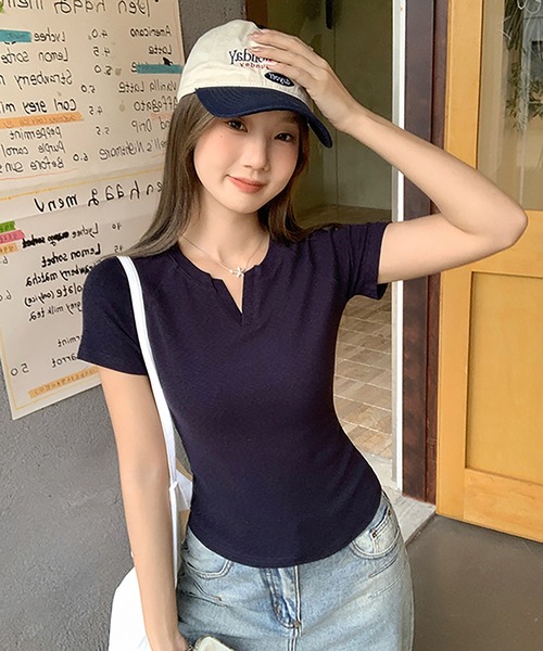 Doula Doula(ドゥーラドゥーラ)の「キーネックラグランTシャツ(Tシャツ/カットソー・レディース・ホワイト/ネイビー/ブルー/イエロー・M/S/L)」の14枚目の写真