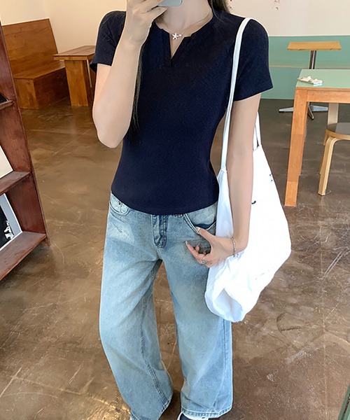 Doula Doula(ドゥーラドゥーラ)の「キーネックラグランTシャツ(Tシャツ/カットソー・レディース・ホワイト/ネイビー/ブルー/イエロー・M/S/L)」の19枚目の写真