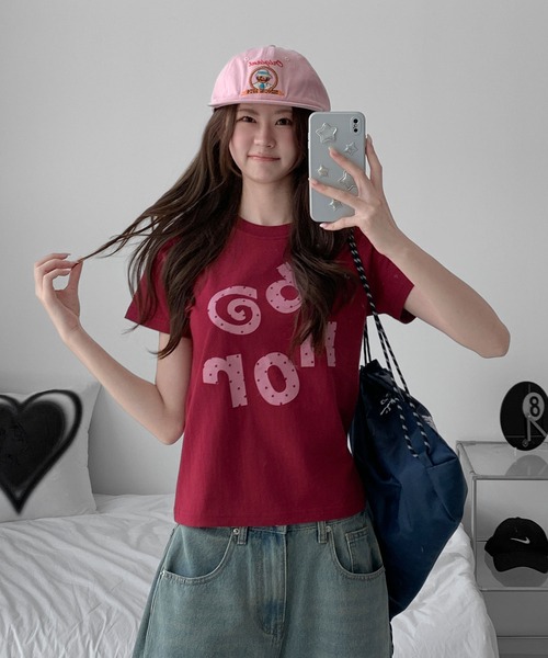 UNE MANSION(ユヌマンション)の「ユニークロゴクロップドバイカラードットパターン半袖Tシャツ(Tシャツ/カットソー・レディース・ブラック/ワイン/ホワイト・FREE)」の10枚目の写真