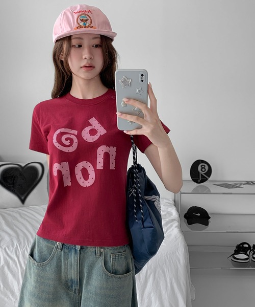 UNE MANSION(ユヌマンション)の「ユニークロゴクロップドバイカラードットパターン半袖Tシャツ(Tシャツ/カットソー・レディース・ブラック/ワイン/ホワイト・FREE)」の11枚目の写真