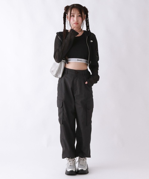 repipi armario（レピピ アルマリオ）の「エステルコットンカーゴパンツ（カーゴパンツ・キッズ・ホワイト/ピンク/ブラック・LARGE/MEDIUM/SMALL）」の6枚目の写真