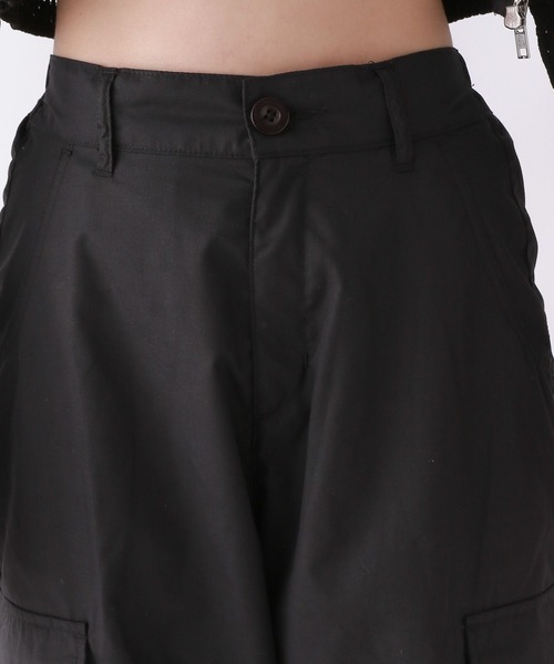 repipi armario（レピピ アルマリオ）の「エステルコットンカーゴパンツ（カーゴパンツ・キッズ・ホワイト/ピンク/ブラック・LARGE/MEDIUM/SMALL）」の13枚目の写真