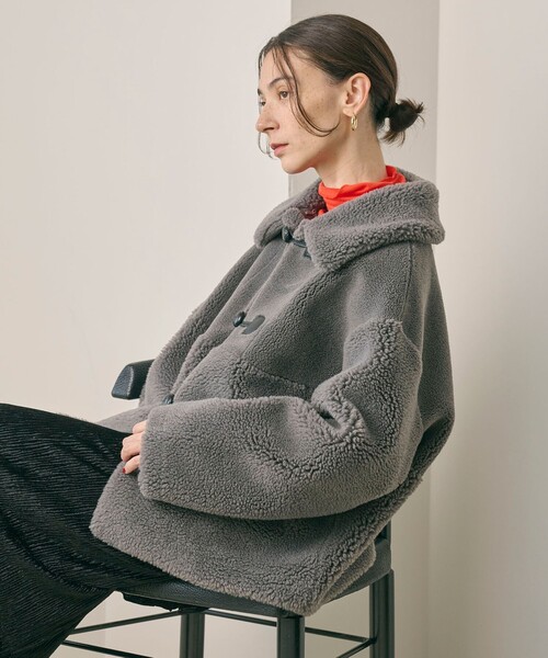 BEAUTY&YOUTH UNITED ARROWS（ビューティーアンドユースユナイテッドアローズ）の「【WEB限定】ボア×フェイクムートン ループボタンジャケット 2WAY（その他アウター・レディース・ダークグレー/ダークブラウン/ブラック/オフホワイト・FREE）」の19枚目の写真