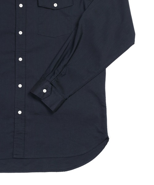 The DUFFER of ST.GEORGE(ザダファーオブセントジョージ)の「LINEN BLEND COOLMAX NO COLLAR SHIRT:セットアップ 麻混クールマックス ノーカラーシャツ(シャツ/ブラウス・メンズ・ネイビー/グレイッシュベージュ・X-LARGE/LARGE/MEDIUM/SMALL)」の5枚目の写真