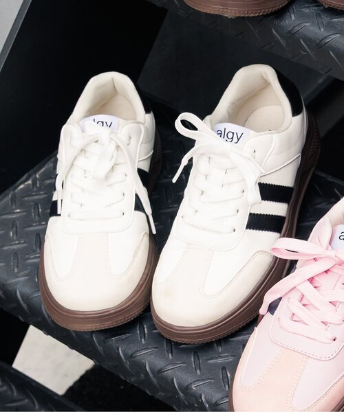 algy（アルジー）の「ラインスニーカー（スニーカー・キッズ・ピンク/ブラック/オフホワイト/ブルー・20/21/22/23/24）」の3枚目の写真