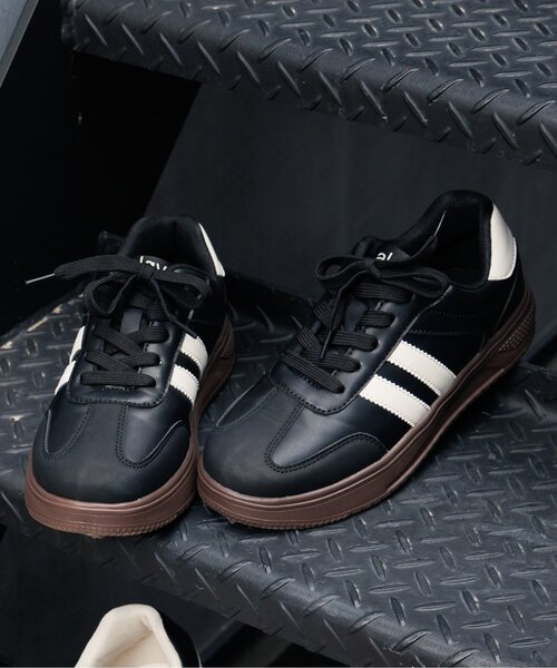 algy（アルジー）の「ラインスニーカー（スニーカー・キッズ・ピンク/ブラック/オフホワイト/ブルー・20/21/22/23/24）」の4枚目の写真