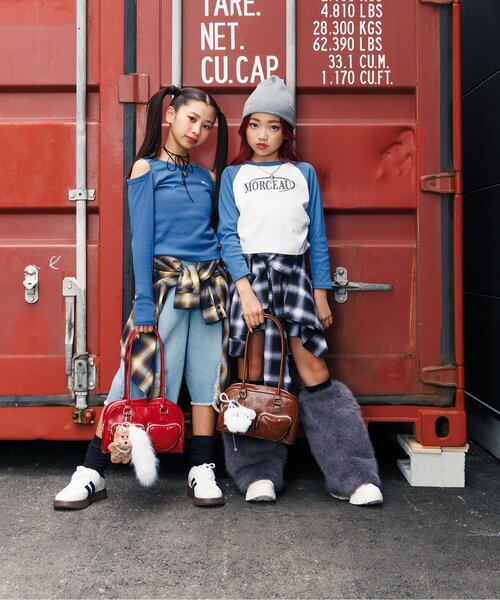 algy（アルジー）の「ラインスニーカー（スニーカー・キッズ・ピンク/ブラック/オフホワイト/ブルー・20/21/22/23/24）」の8枚目の写真