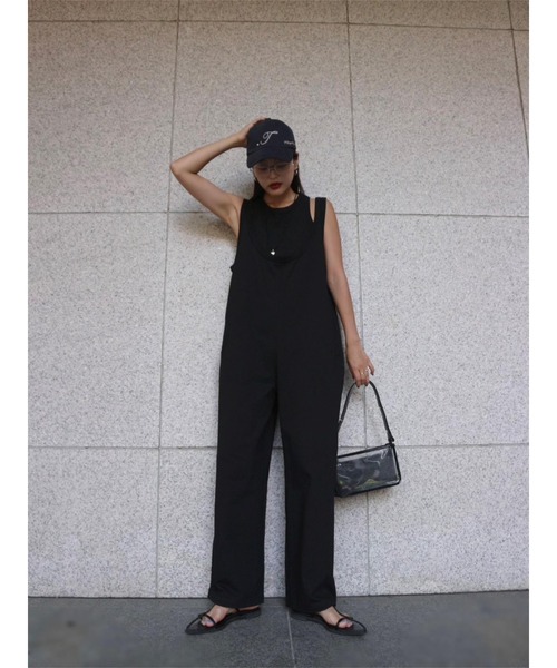 TRUNC(トランクエイティーエイト)の「Layered All In One(サロペット/オーバーオール・レディース・ブラック/カーキ・FREE)」の3枚目の写真